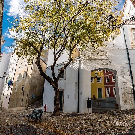 Little Duplex In Alfama Apartment ลิสบอน ภายนอก รูปภาพ
