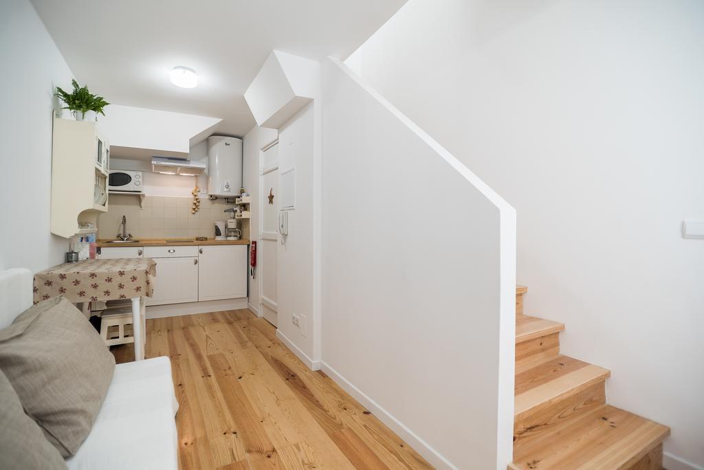 Little Duplex In Alfama Apartment ลิสบอน ภายนอก รูปภาพ