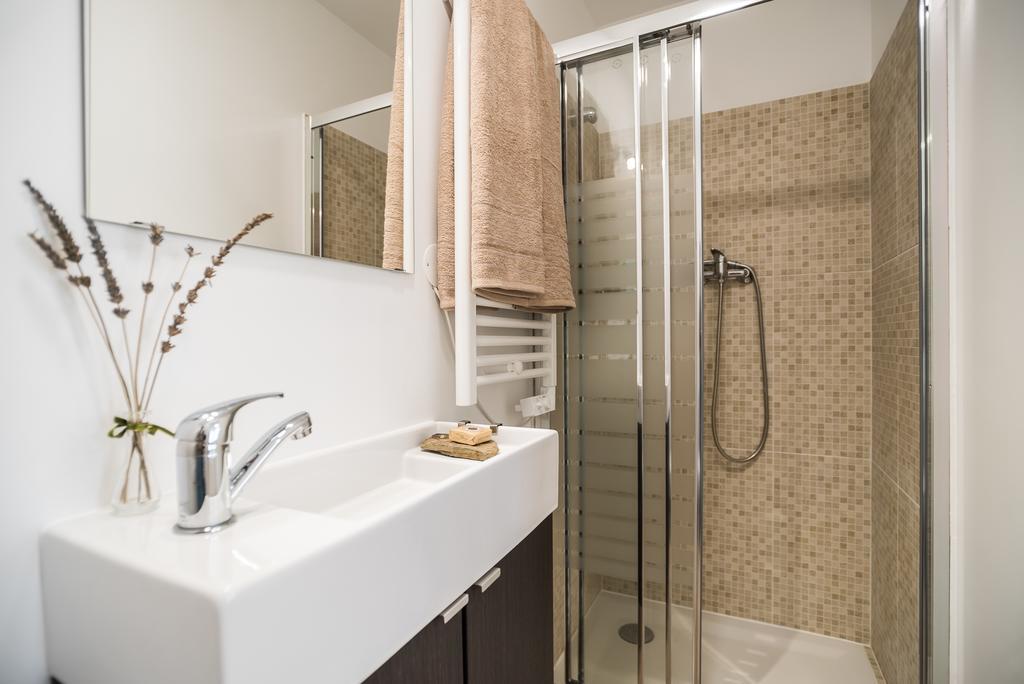 Little Duplex In Alfama Apartment ลิสบอน ภายนอก รูปภาพ